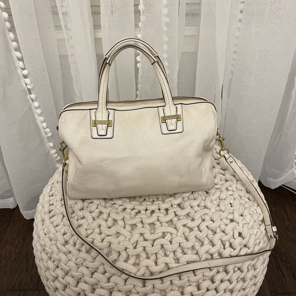 ‼️SOLD‼️Coach Taylor leather satchel!
